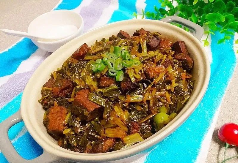 牛肉炒咸菜的做法