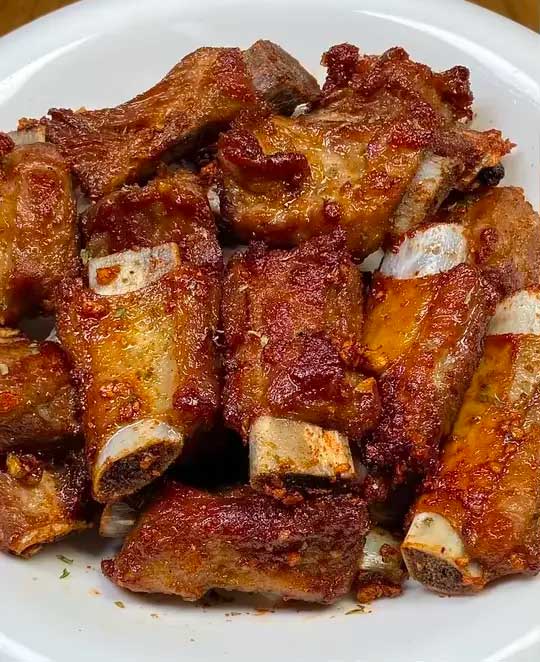 椒盐蒜香排骨的做法