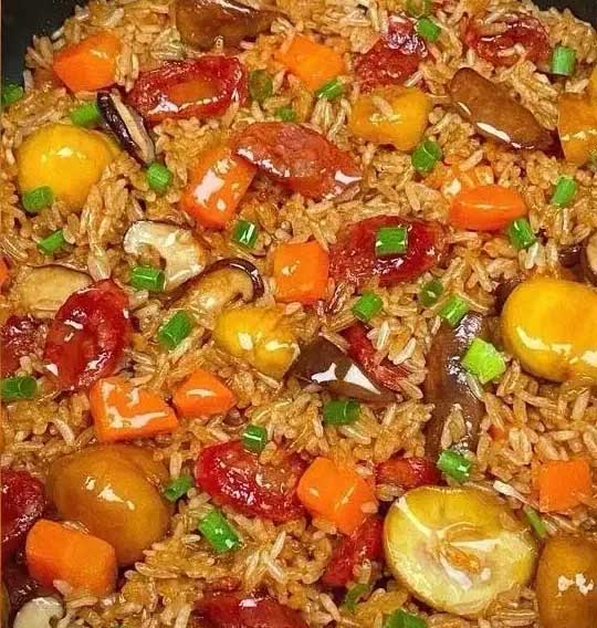 板栗焖饭的做法