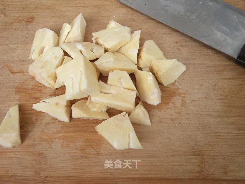 猪肚丸春笋汤的做法