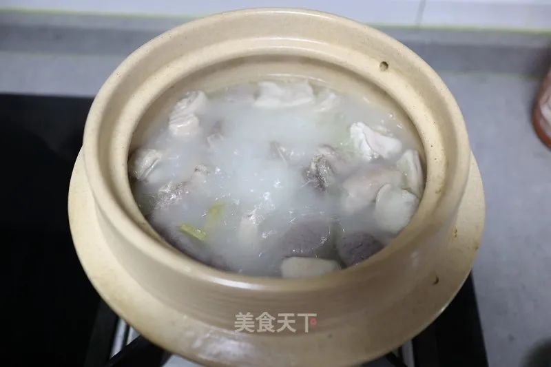 猪肚腔骨山药汤的做法