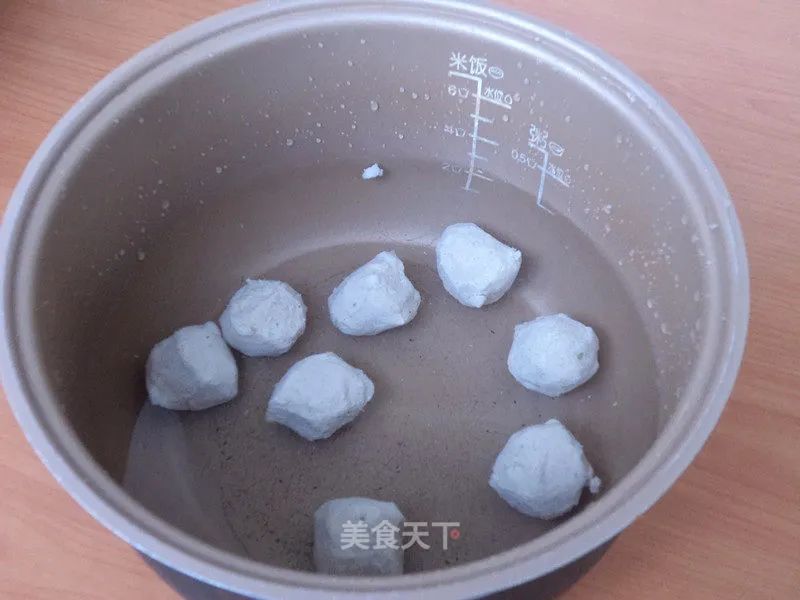 猪肚丸春笋汤的做法