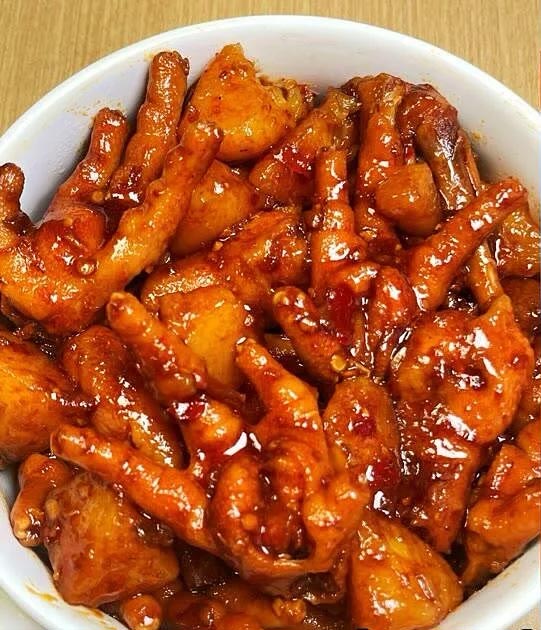 土豆炖鸡爪的做法