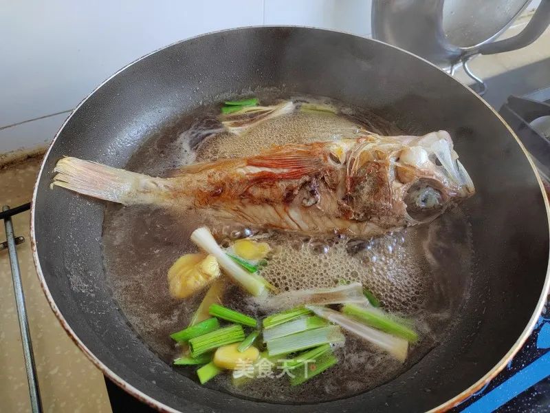 石斑鱼的美味做法，这样做，家人都爱吃，连汤都拌饭