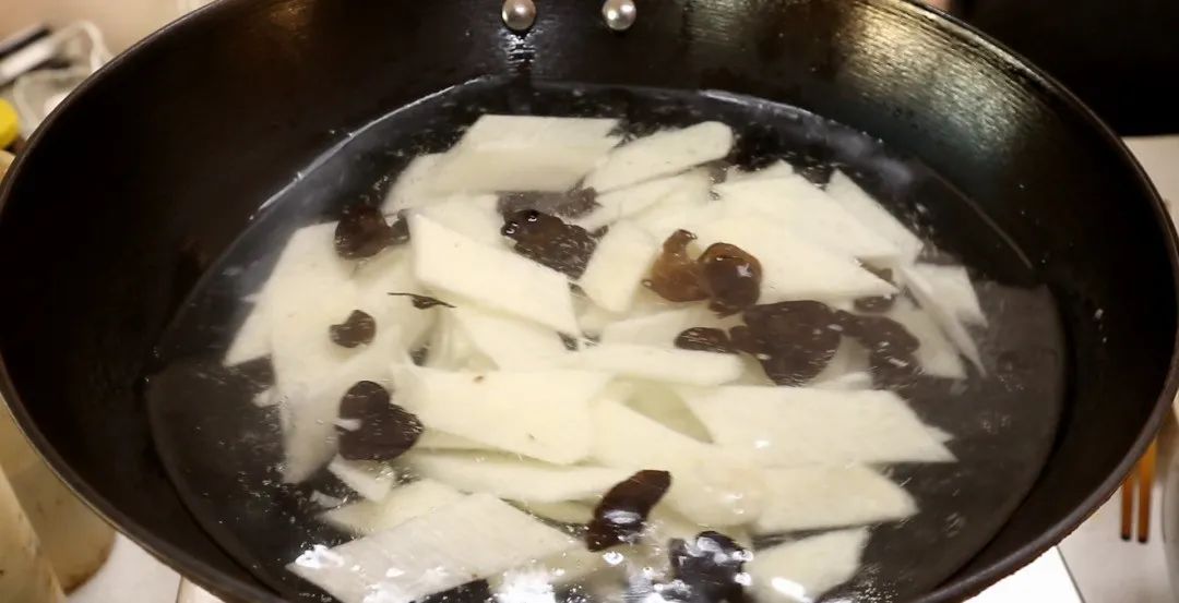 山药炒鸡蛋的做法