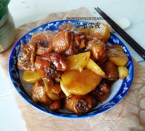 土豆烧鸡块家常做法，味道鲜嫩