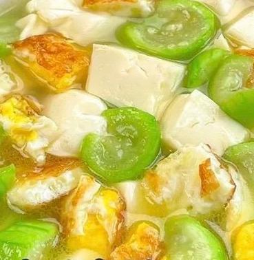 丝瓜豆腐鸡蛋汤的做法
