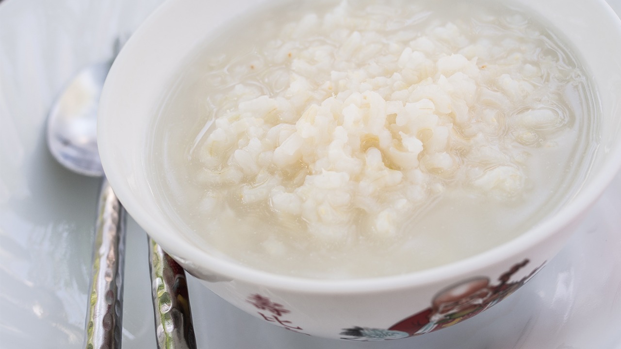 秋冬喝粥有什么好处 冬季喝粥有三大好处这些粥可常喝