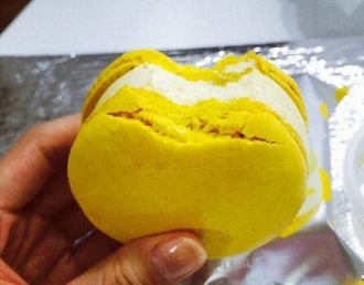 芒果味的马卡龙 马卡龙芒果干饼酸奶棒