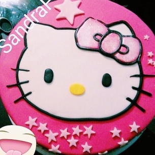hello kitty cakes hello kitty cake
