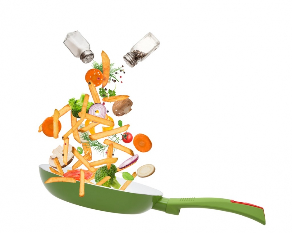 绿色可以炒肉的菜 菜油在锅里变绿色