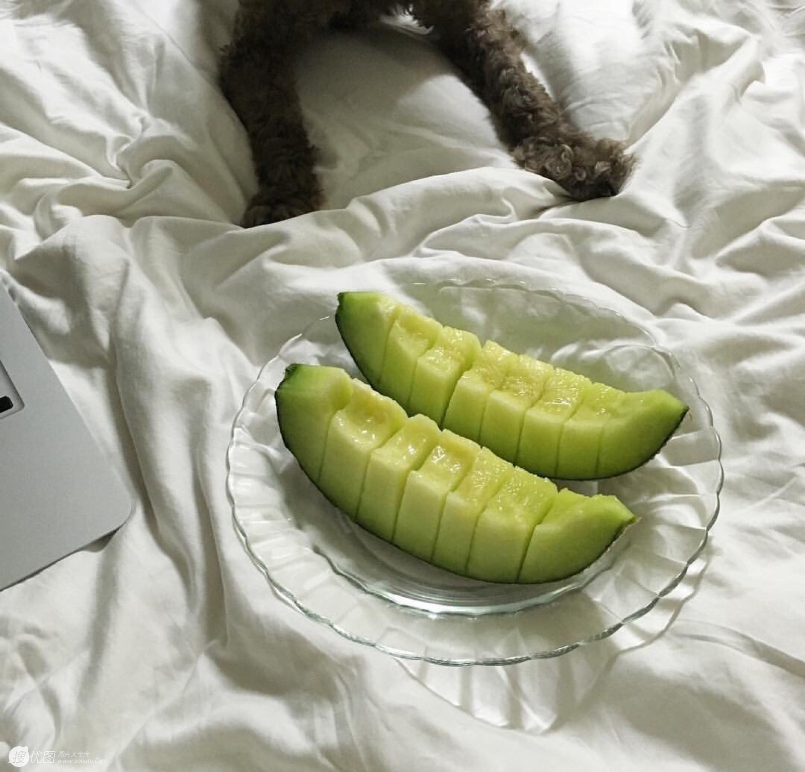 抹茶绿和什么颜色可以调成绿色 绿色紫色美食