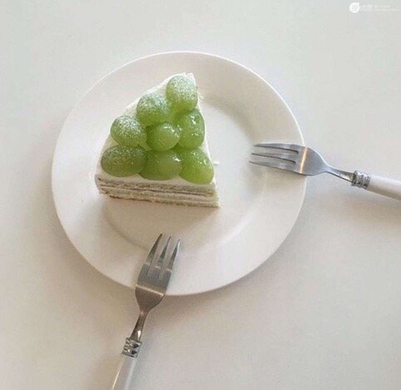 抹茶绿和什么颜色可以调成绿色 绿色紫色美食