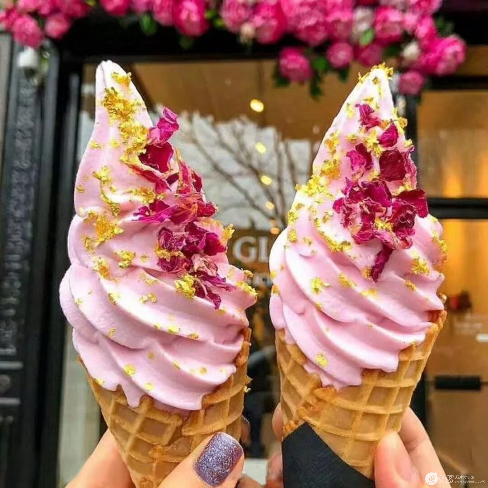巧克力奶油冰淇淋图片 好看的巧克力冰淇淋图片