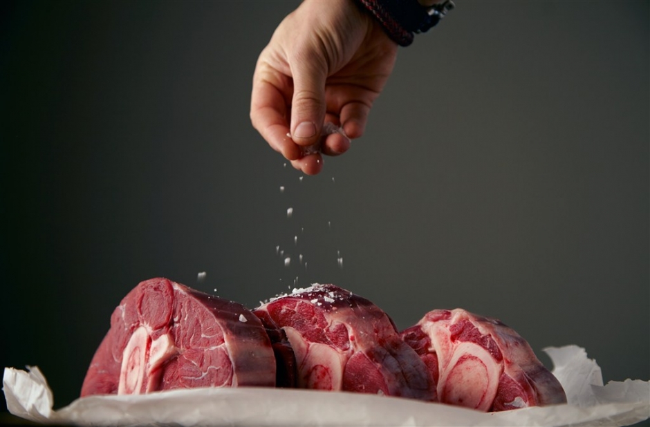 老东北美食炸牛肉丸子 牛肉炖酸菜老东北美食