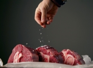 老东北美食炸牛肉丸子 牛肉炖酸菜老东北美食