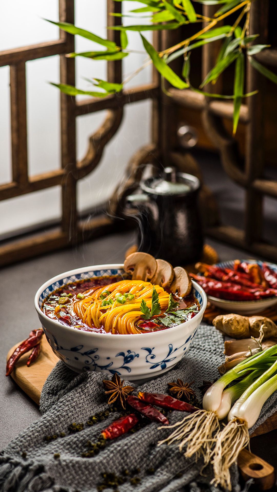 面,大碗面 面食 中华传统美食之面食唯美高清摄影图片