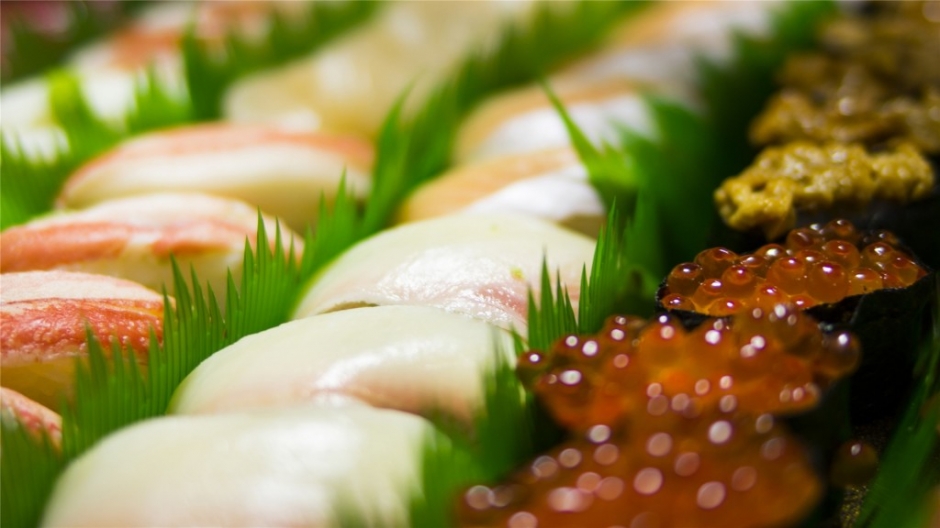 日本料理寿司卷系列教程 吃寿司卷和生鱼片