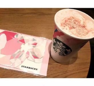 星巴克抹茶全绿冰淇淋 星巴克抹茶冰激凌图片大全