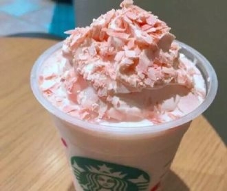 星巴克抹茶全绿冰淇淋 星巴克抹茶冰激凌图片大全