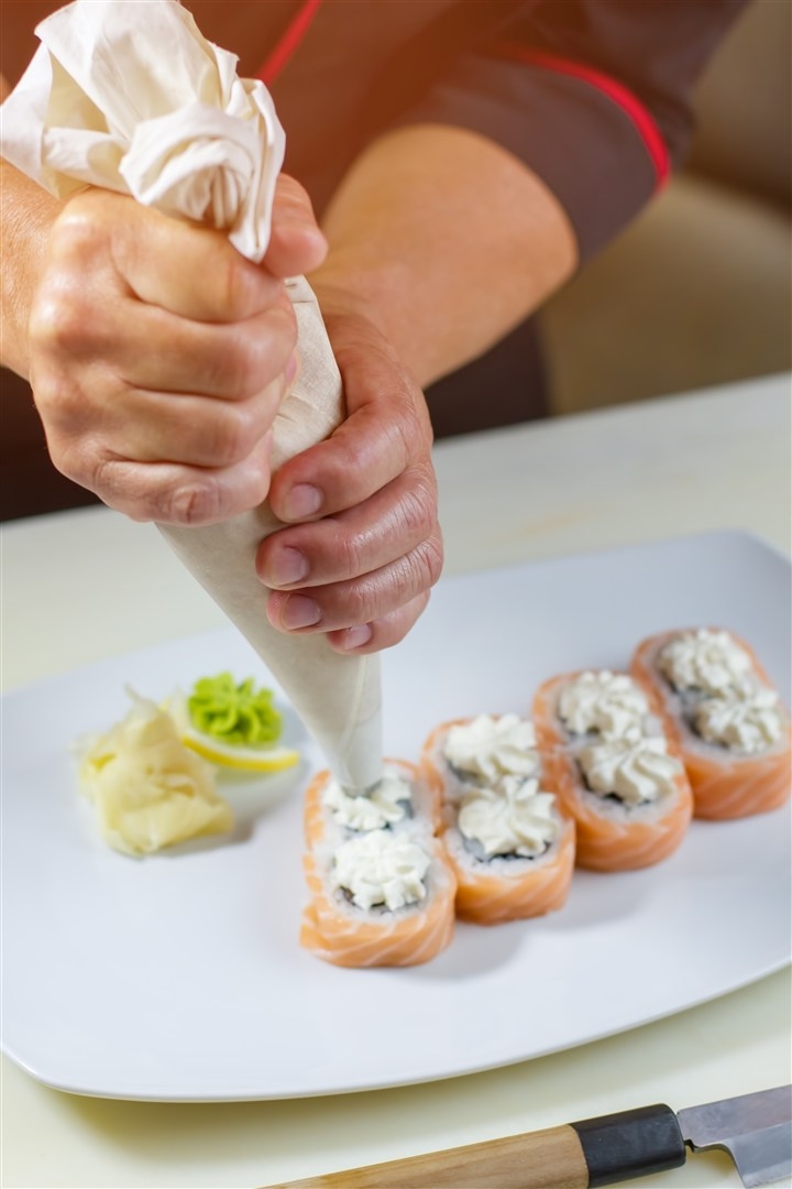 美味寿司制作高清图