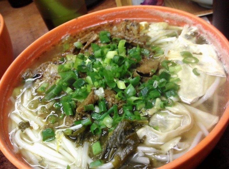 腾冲美食排名前十名 云南旅游美食腾冲